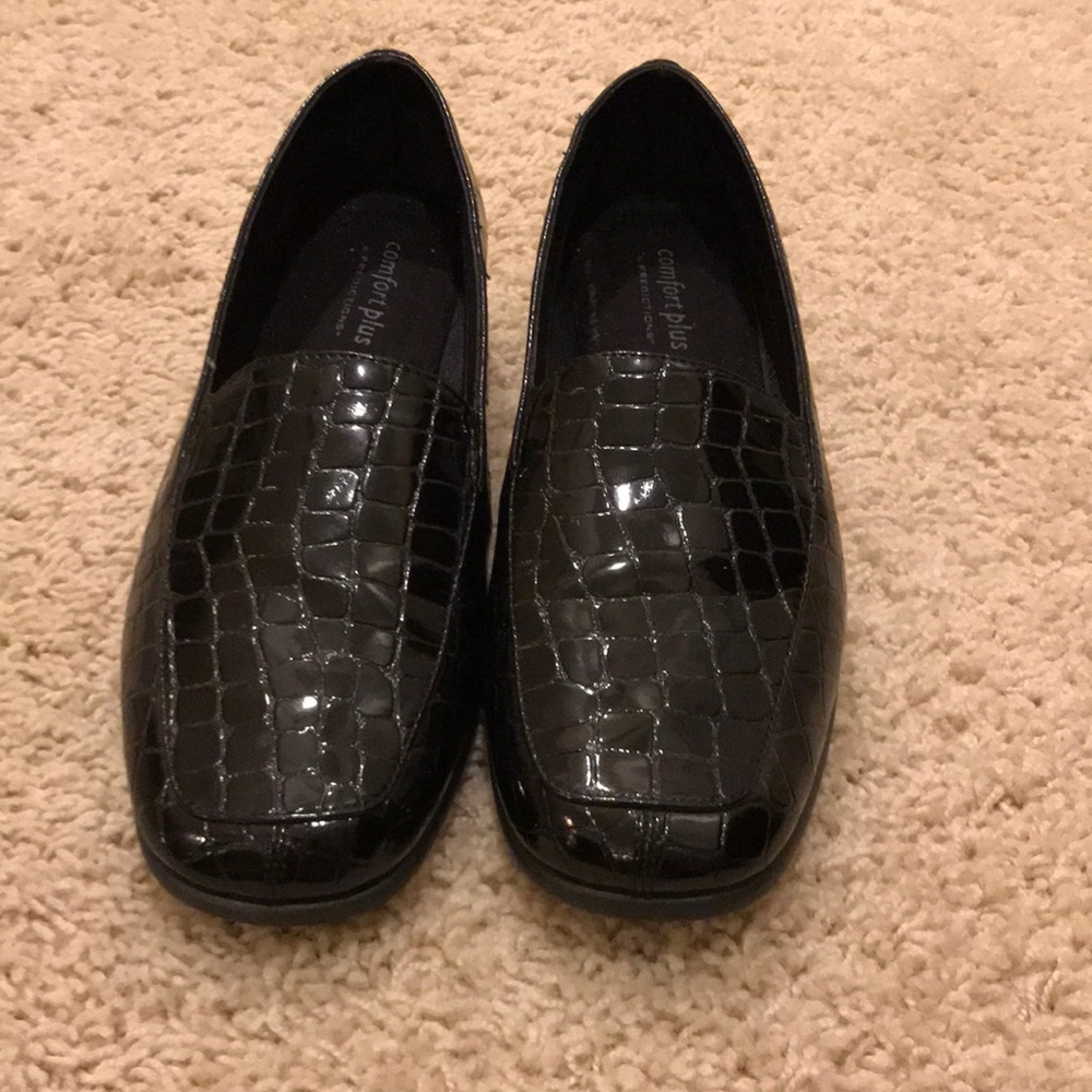 Comfort plus by Predictions loafers